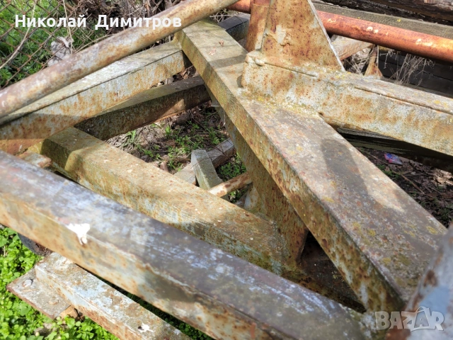 Продавам 4 броя основи на метално скеле Количка, снимка 10 - Други - 53689003
