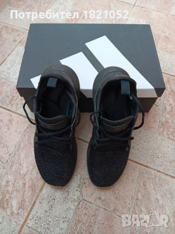 Предлагам маратонки Adidas , снимка 3 - Спортни обувки - 53219071