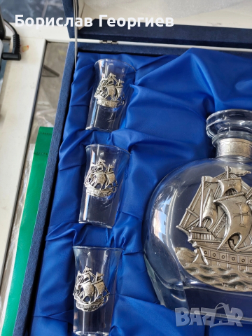 Гарафа за ракия + 6 чаши с кораб, Freitas & Dores Португалия , снимка 8 - Чаши - 52798922