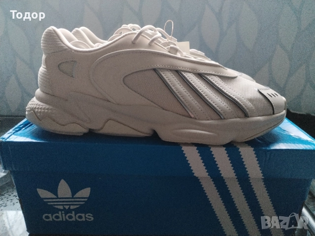 Adidas Originals OZTRAL 44 номер , снимка 2 - Ежедневни обувки - 52485578
