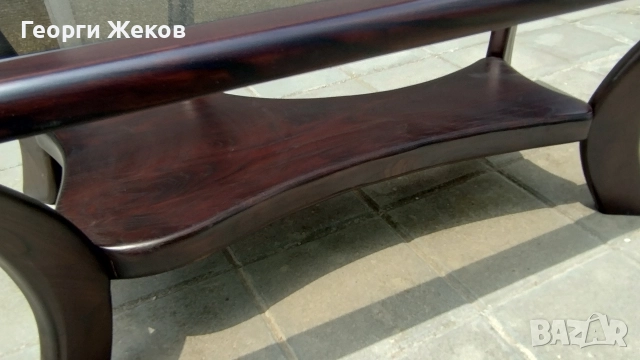 холна маса от масив и стъкло