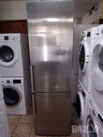 Иноксов комбиниран хладилник с фризер Бош Bosch А+++ с две години гаранция!