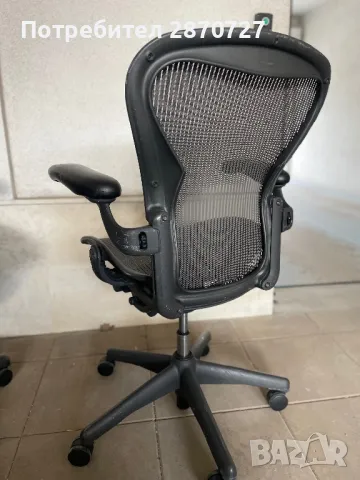 Eргономичен офис стол HERMAN MILLER AERON размер В, снимка 8 - Столове - 49595034