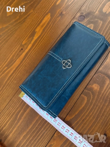 Дамско портмоне , снимка 2 - Портфейли, портмонета - 53895882