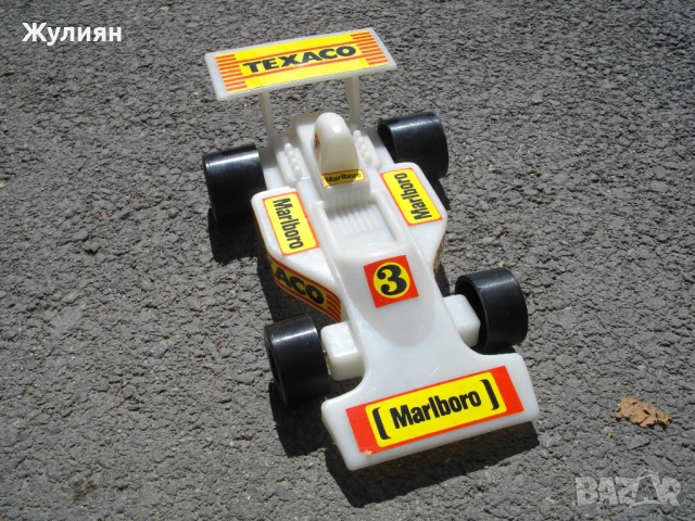 СОЦ ПЛАСТМАСОВА КОЛИЧКА БОЛИД, снимка 2 - Антикварни и старинни предмети - 51142548