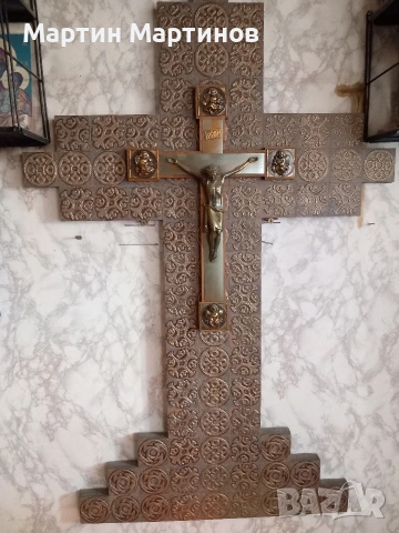 Масивен Кръст