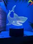 Холограмна 3D LED лампа Акула,RGB Седемцветен Интелигентен Контрол,USB/батерия, снимка 7