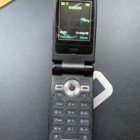 Sony Ericsson Z550i, снимка 4 - Sony Ericsson - 44949425