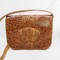 Винтидж дамска чанта с много отделения, от естествена кожа, наподобяваща крокодилска, снимка 1 - Чанти - 45540790