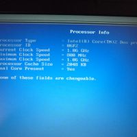 Dell D430, снимка 3 - Лаптопи за дома - 45701187