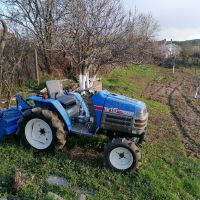 трактор исеки , снимка 2 - Селскостопанска техника - 45243050
