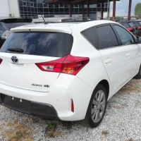 Toyota Auris 2014, снимка 4 - Автомобили и джипове - 46198093