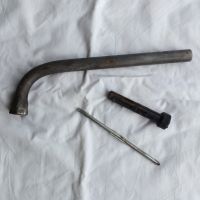 Ключ за демонтаж на джанта - Фолксваген и Ауди, снимка 1 - Аксесоари и консумативи - 45079617