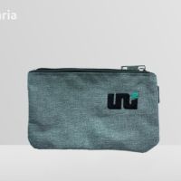 Комплект от три чанти (раница, чанта за през рамо и несесер) + Сребристи метални слушалки с кабел, снимка 4 - Чанти - 45110281