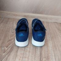 Детски маратонки adidas, снимка 2 - Детски маратонки - 45354613