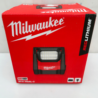Milwaukee M18 HOAL - Нова акумулаторна LED лампа 18V, снимка 1 - Други инструменти - 45031722