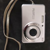 Fujifilm 12,2 mp, снимка 1 - Фотоапарати - 45233565