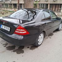 Mercedes C180 бензин/газ БЕЗ РЪЖДА, снимка 4 - Автомобили и джипове - 45141493