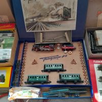 Старо колекционерско влакче /Парен локомотив Fleischmann 24 001, снимка 12 - Колекции - 45492324