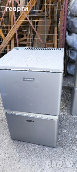 хладилни ракли на 220 волта 12 волта и газ, снимка 1