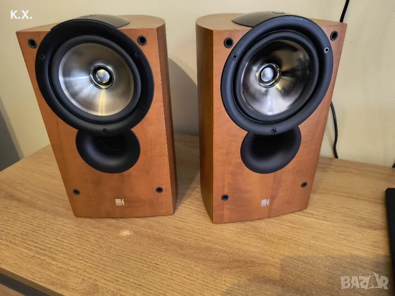 Kef Q1 тонколони , снимка 1