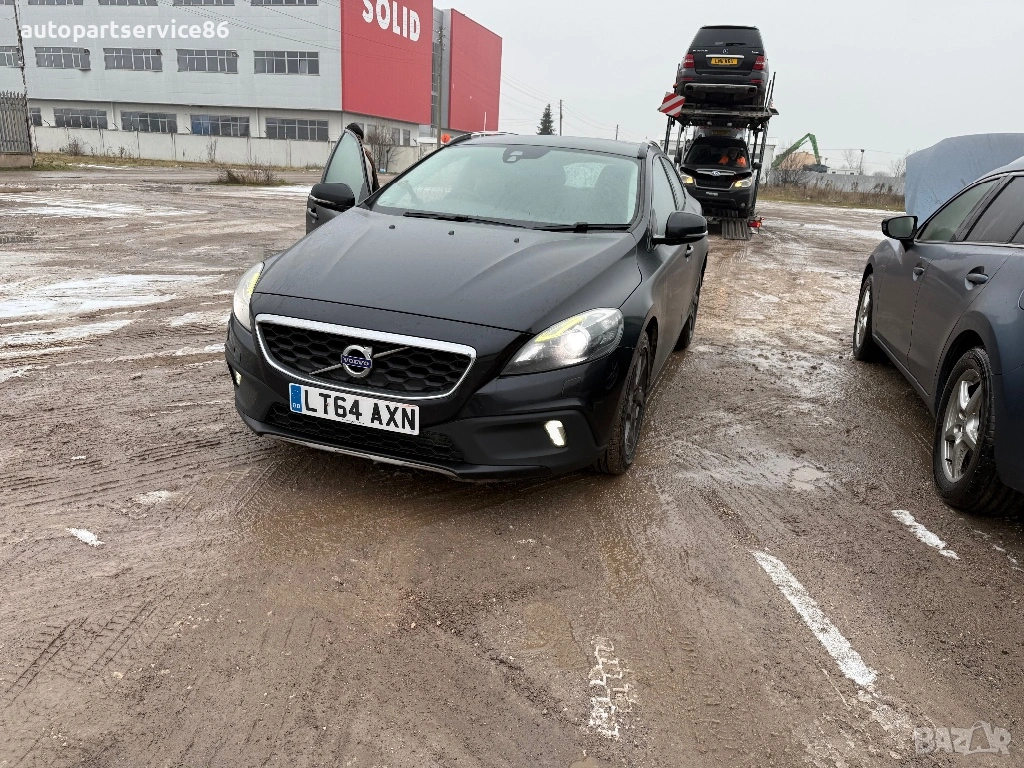 На части Volvo v40 Cross Country 1.6d auto 2014 година, снимка 1