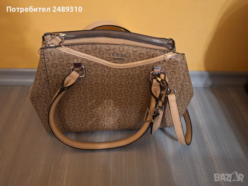 Продавам  чанта  Guess, снимка 1