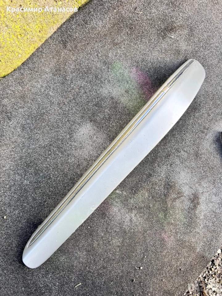 A2038856121. Лайстна предна броня лява за Мерцедес Ц-класа W203. Седан комби. 2002г, снимка 1