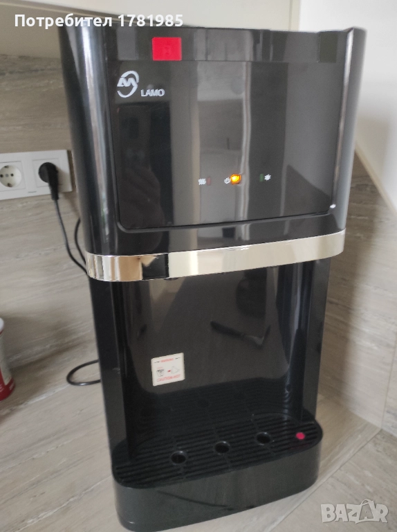 Диспенсър за филтриране на вода, снимка 1