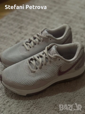 Маратонки Nike, 36.5