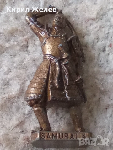 Киндер фигурка на самурай 51756