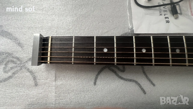 Травъл китара и усилвател като нови Travel guitar, снимка 6 - Китари - 53776876