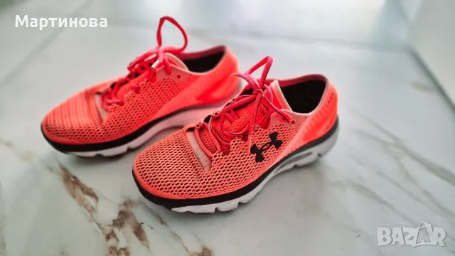 Under Armor  38  номер, снимка 2 - Маратонки - 47234441