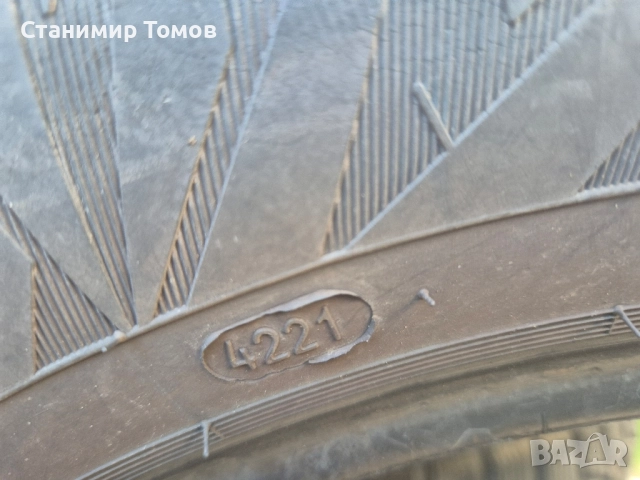 4 броя зимни гуми 215 70 16 , снимка 2 - Гуми и джанти - 52262713