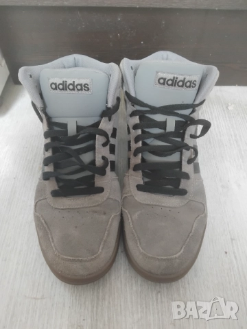 Adidas 100% оригинални маратонки / кецове естествена кожа, снимка 2 - Маратонки - 51861437