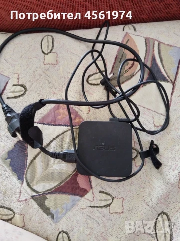 Зарядно адаптер за лаптоп ASUS, снимка 2 - Лаптоп аксесоари - 51384361