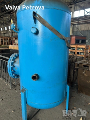 вертикален резервоар за сгъстен въздух (air receiver tank), снимка 2 - Други машини и части - 53661702