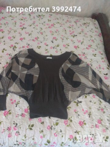 Много красива дам.блуза,размер S-M, снимка 1 - Блузи с дълъг ръкав и пуловери - 46239144