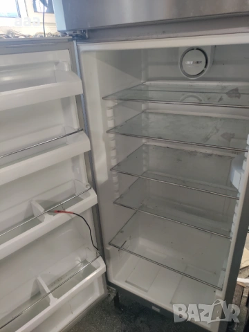 Хладилник с горна камера Liebherr CTPesf 3316, снимка 2 - Хладилници - 53663106