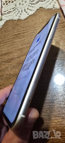 Iphone 11, снимка 4 - Apple iPhone - 52405427