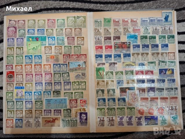 Класьор с много пощенски марки, снимка 6 - Филателия - 54182079