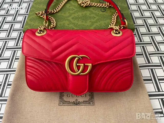 Gucci Оригинална Чанта Marmont Гучи Червена Кожа Златно GG Лого, снимка 2 - Чанти - 48507107