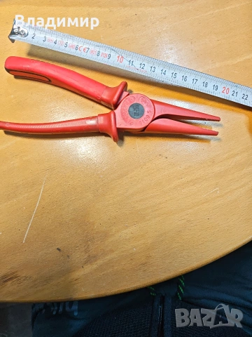 Професионални изолирани клещи с дълги човки 1000V (INT 7109 5), снимка 4 - Клещи - 53635609