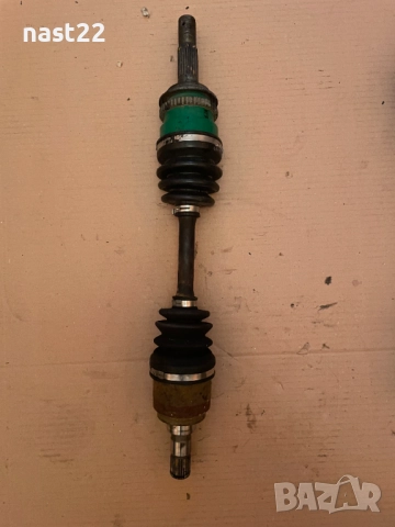 Предна къса полуоска за Дайхатсу Териос 1,3 2001 год