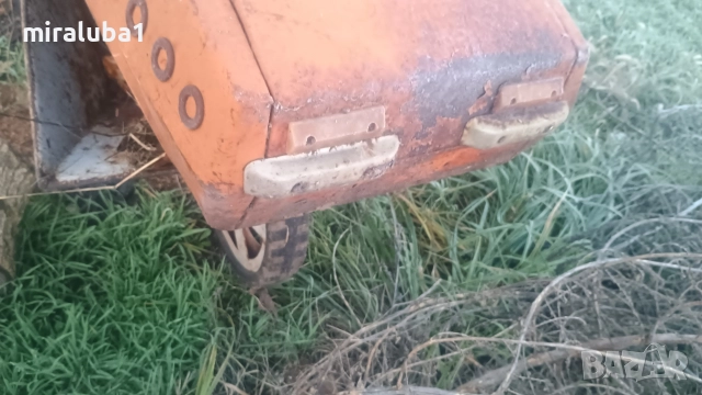 Радуга детска метална количка с педали Ретро не Москвич, снимка 5 - Антикварни и старинни предмети - 52807760