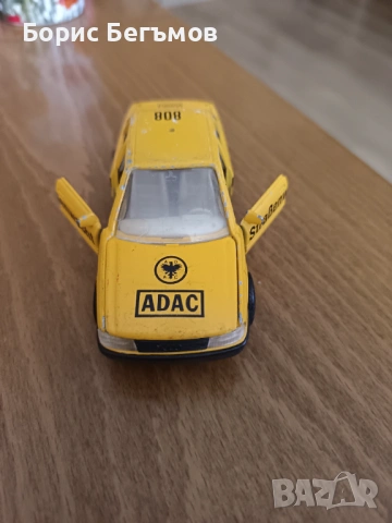 Количка Ауди/Audi 80 1:43, снимка 5 - Колекции - 53082667