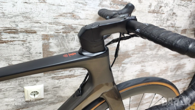 Карбонов шосеен велосипед Scott Foil 10 Disc Ultegra Di2 Syncros Carbon | S, снимка 9 - Велосипеди - 53061546