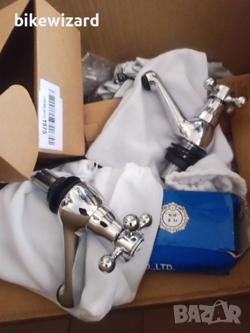 ASSFERRY Комплект от 2 традиционни викториански смесителя за мивка за баня полиран хром НОВО, снимка 9 - Смесители - 51508480