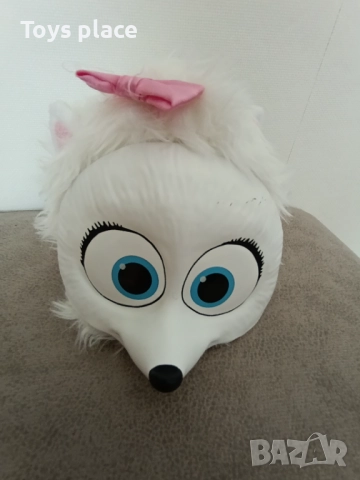 Шапка the secret life of pets gadget подходяща и за куклен театър 