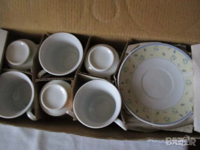 Сервиз за хренене порцелан , снимка 4 - Сервизи - 39569492